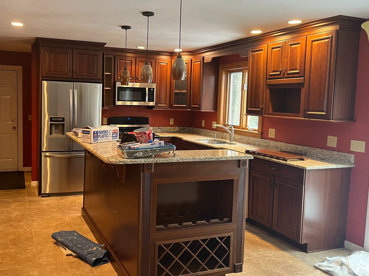 Kitchen cabinets before painting, comparison 2