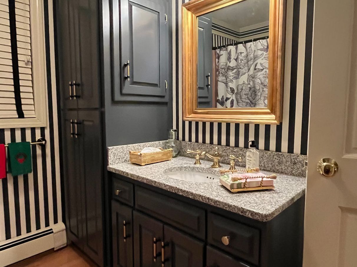 Painted bathroom vanity, comparison 3