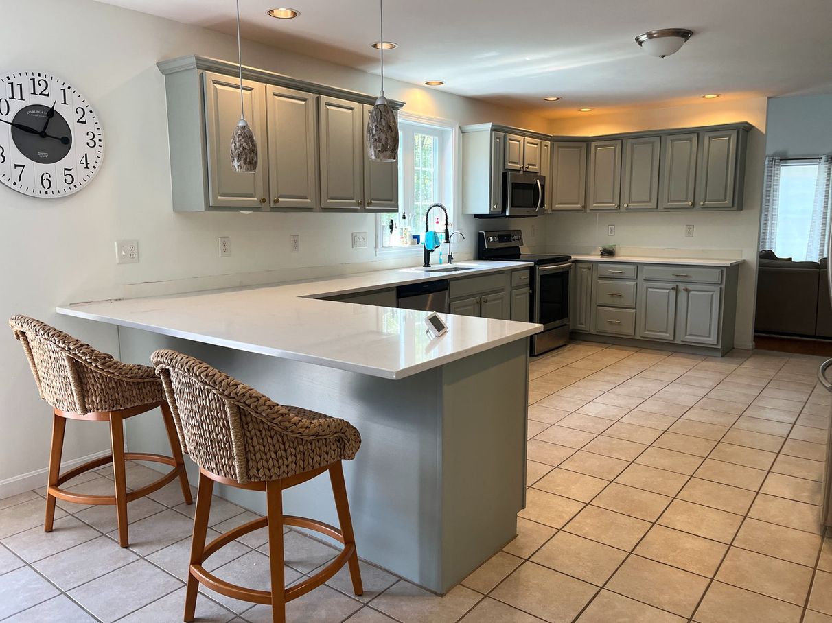 Painted kitchen cabinets, comparison 3